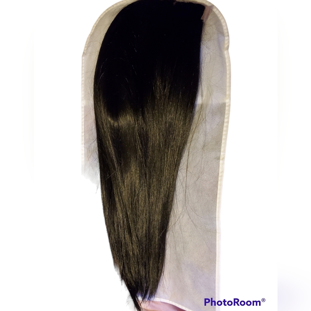 NWOT Black synthetic hair front lace wig 24 inches